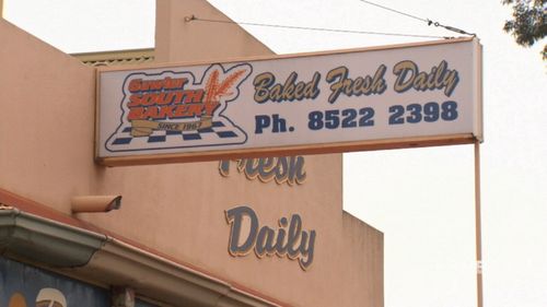 The bakery, located in a small town on the outskirts of Adelaide, is cooperating with SA Health and continues to trade its wares. (9NEWS)