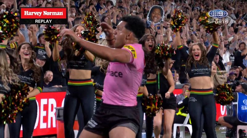Stunning Martin take leads to Panthers try | Nine.com.au