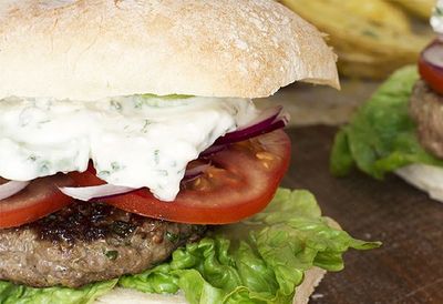 <a href="http://kitchen.nine.com.au/2016/05/05/14/20/greek-lamb-burgers-with-creamy-feta-and-cucumber-sauce-and-lemony-wedges" target="_top">Greek lamb burgers with creamy feta and cucumber sauce and lemony wedges<br>
</a>