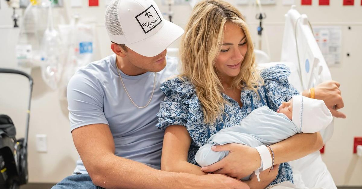 Parker McCollum and wife Hallie Ray Light welcome first child together ...