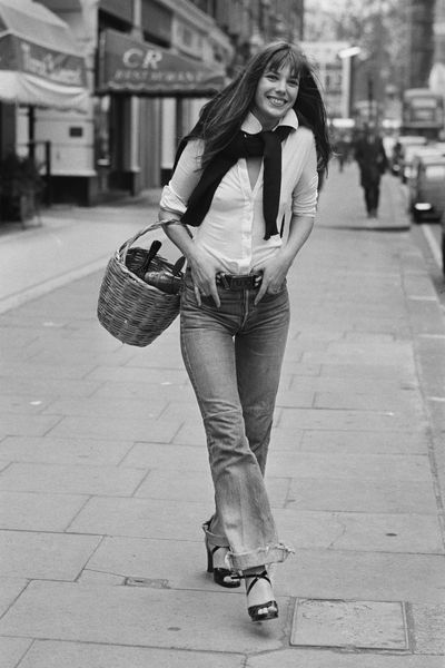25 Looks That Made Jane Birkin The Ultimate '60s And '70s Summer Style Muse