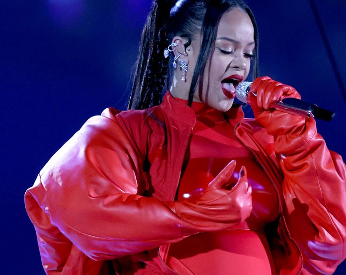 Rihanna revealed she's pregnant again during Super Bowl halftime show, reps  confirm