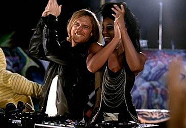 Kelly Rowland featured on which David Guetta top 10 song?