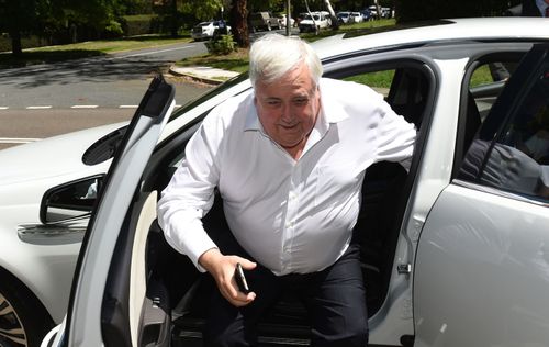 Clive Palmer said to be considering disbanding PUP