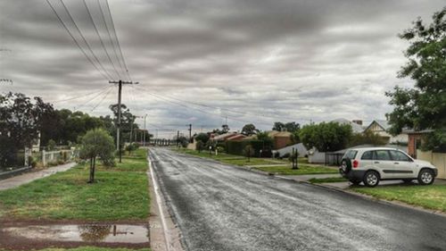 Horsham, in Victoria's west, was hit with a deluge of rain overnight (Instagram/neilgalloway99)