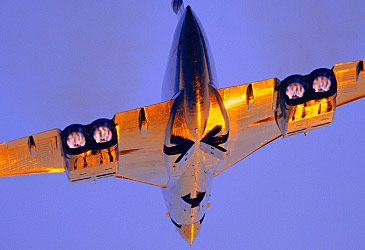 Which supersonic passenger jet was the first in commercial service?
