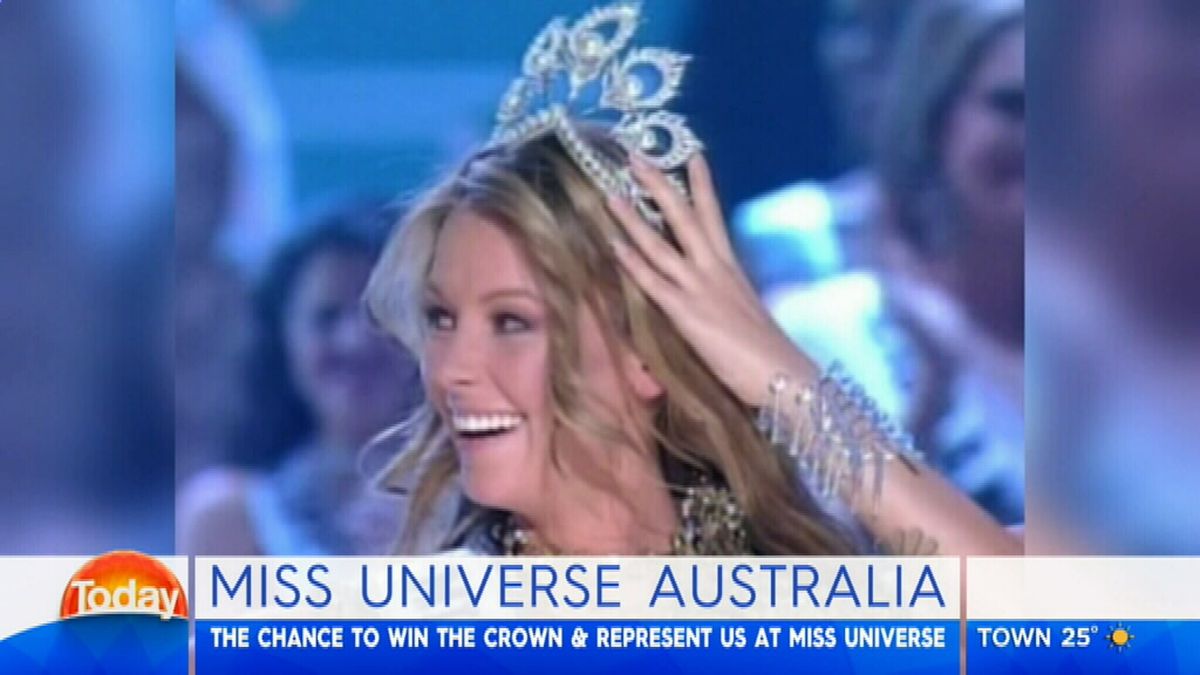 Jennifer Hawkins Looks So Different In These Early Modelling