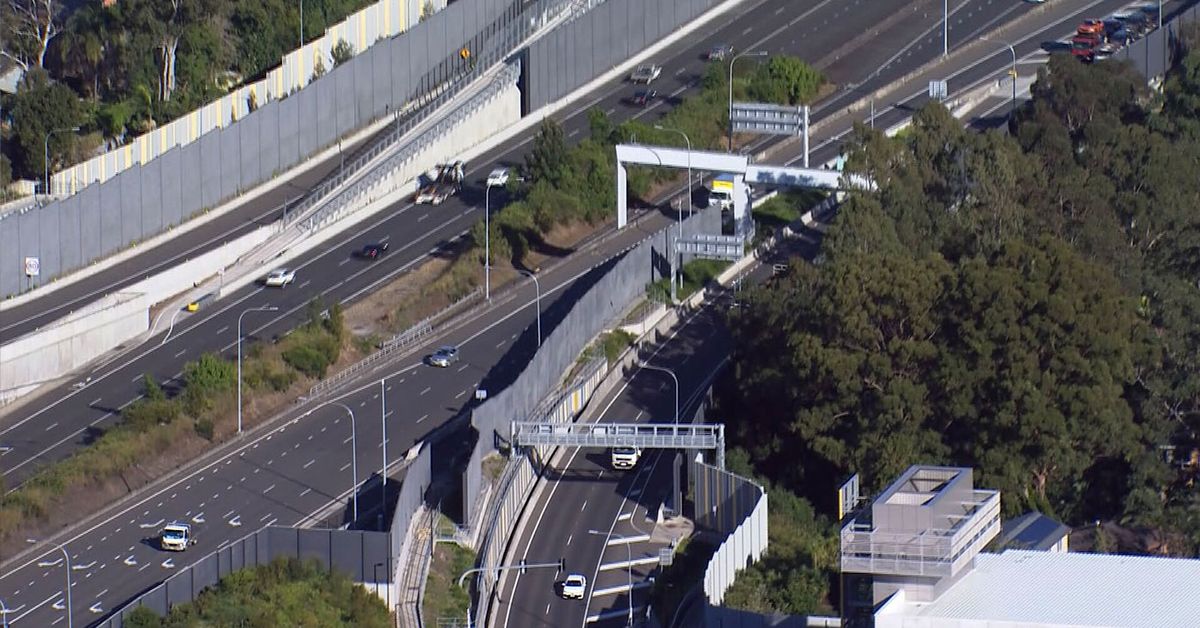 NSW toll network overpriced and inconsistent, review finds