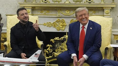 President Donald Trump meets with Ukraine's President Volodymyr Zelenskyy in the Oval Office at the White House, Monday, Aug. 18, 2025, in Washington. (AP Photo/Julia Demaree Nikhinson)