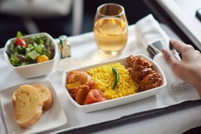 cathay pacific premium economy meal