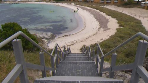 WA Police are looking for a man accused of assaulting a young girl on Rottnest Island.