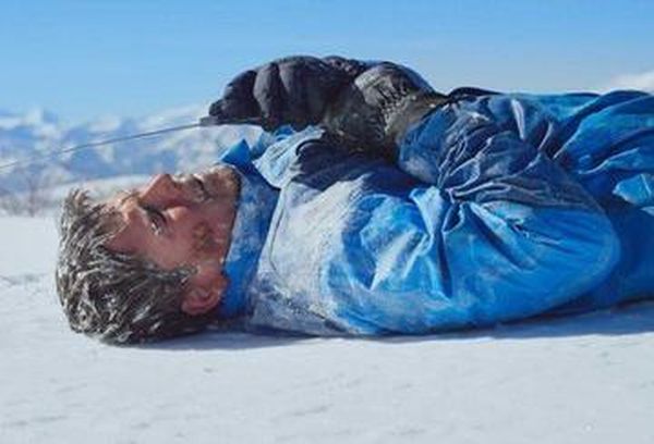 6 Below: Miracle on the Mountain