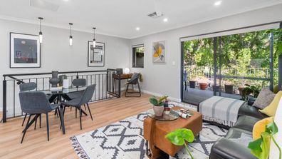 2/4 Currie Street Jolimont Perth townhouse upside down