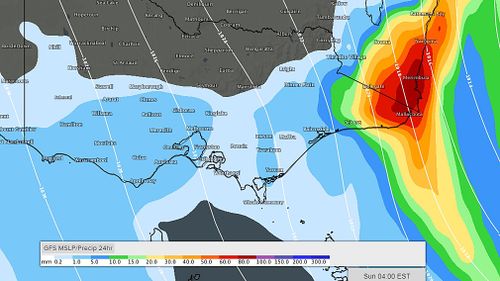 Victoria SES emergency teams are on standby as the heavy rainfall brings the possibility of flash flooding around catchment areas. Picture: Weatherzone.