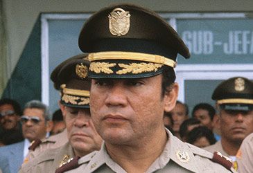 When did Manuel Noriega become the de facto ruler of Panama?