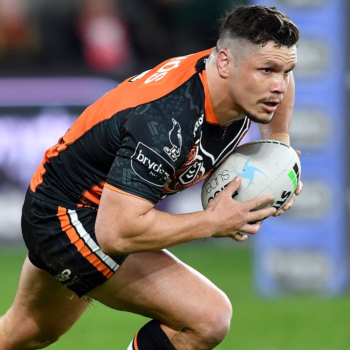 NRL: The Dolphins sign Michael Roberts, Harrison Graham, Valynce