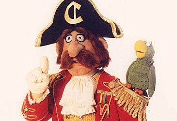 Captain Crook appeared in commercials for which fast-food restaurant?