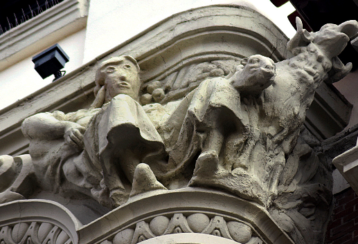Botched Palencia Spain statue