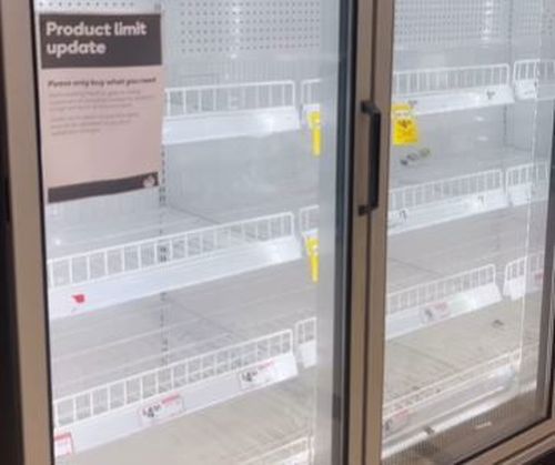 Empty shelves in Cairns after floods