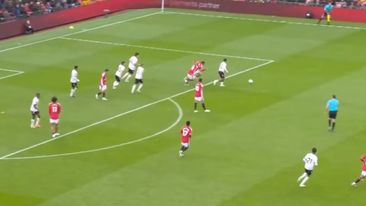 United booed off after another loss