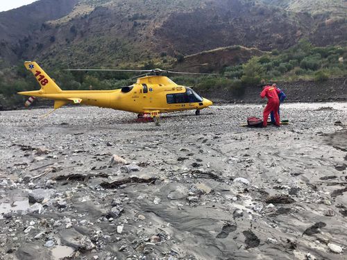 Helicopters are needed to evacuate the survivors from the mountainous region.