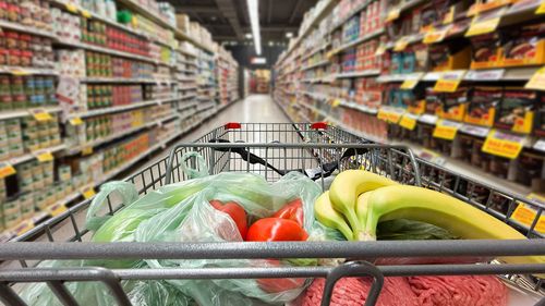 La fiducia dei consumatori è bassa secondo il nuovo rapporto jo abi 