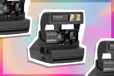 9PR: 600 Refurbished Polaroid Vintage Camera