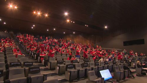 NSW Teachers Federation votes to strike for 24 hours next Wednesday