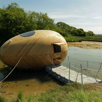 Meet the man living and working in a giant floating egg on George Clarke's Amazing Spaces