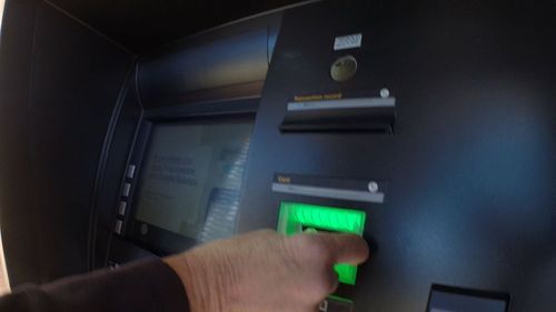 The automatic teller machines at Commonwealth Bank are at fault.
