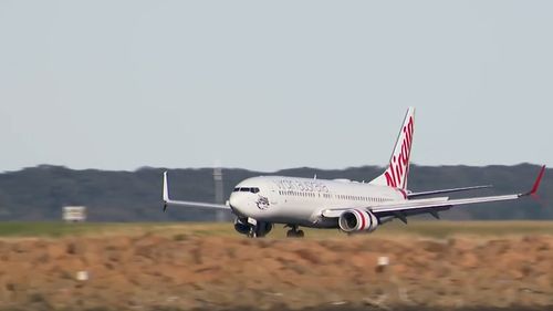 Flight delay leads to hotel quarantine for Perth to Brisbane passengers
