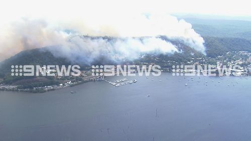 Koolewong residents have been told to leave their homes immediately as the fire burns out of control.