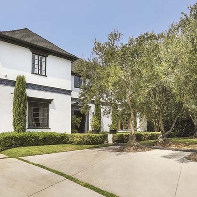 Leonardo DiCaprio drops $14 million on Beverly Hills mansion