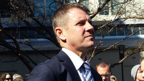 'Politics can be brutal': NSW Premier Mike Baird posts Facebook tribute after Tony Abbott axed