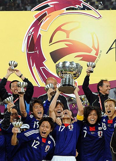 The Socceroos were forced to watch on as the Japanese team lifted the trophy.