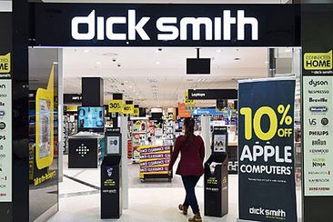 Dick Smith collapsed in January owing more than $400 million to creditors, including $20 million to customers in dishonoured gift cards. (AAP)