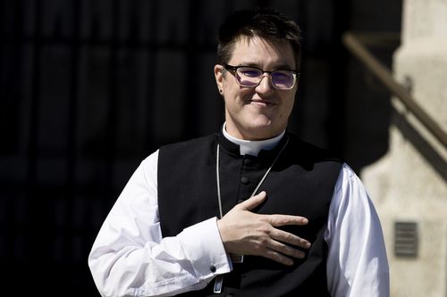 Bishop Megan Rohrer uses the pronoun "they". 