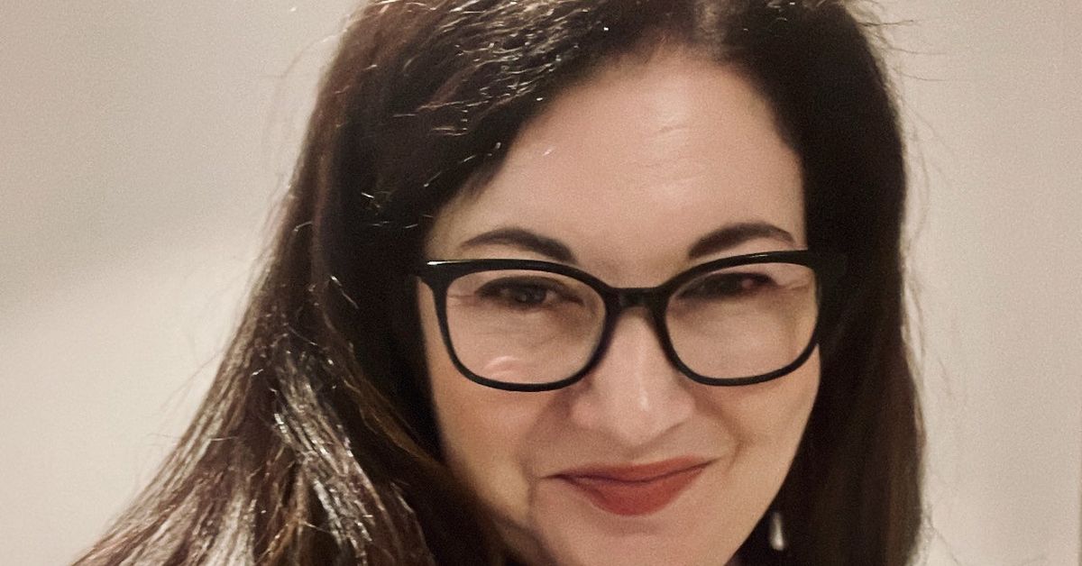 Natasha is leaving her 9 to 5 career behind after being made redundant twice