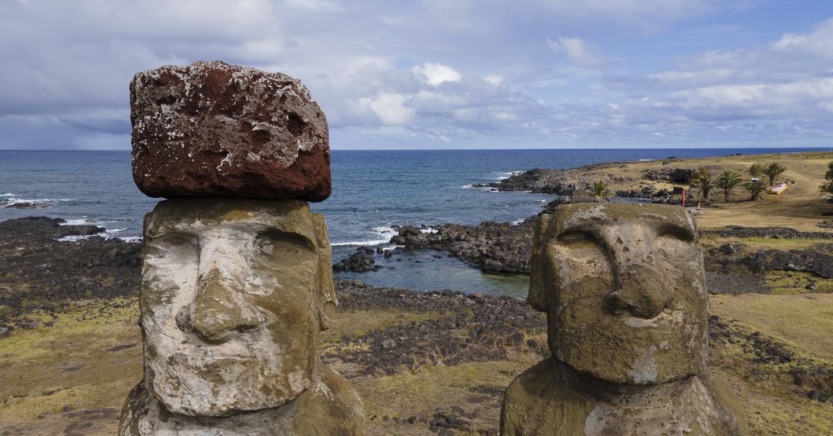 Rising seas could put famous Easter Island's moai at risk by 2080 ...