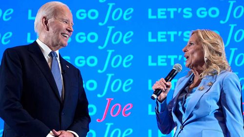 Jill Biden ha sostenuto pubblicamente suo marito subito dopo il dibattito.