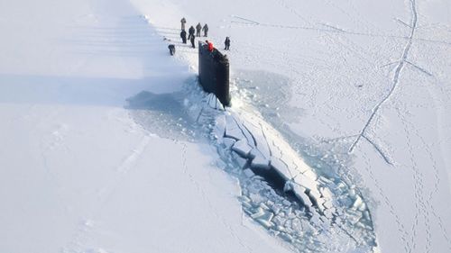 The U.S. Navy has kicked off biennial submarine testing and training under sea ice off Alaska's north coast. (AAP)