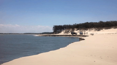 Stradbroke Island beach sinkhole a 'massive hazard'