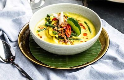<a href="http://kitchen.nine.com.au/2016/07/20/13/21/bali-kenus-soup" target="_top">Bali Kenus yellow curry seafood soup<br>
</a>