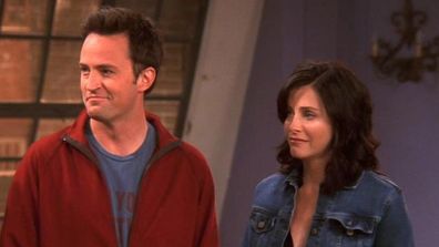 Matthew Perry and Courteney Cox in the final episode of Friends.