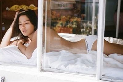 Aussie model Jessica Gomes posted this super sexy Instagram photo from behind-the-scenes of her <i>Rush</i> magazine spread.<br>