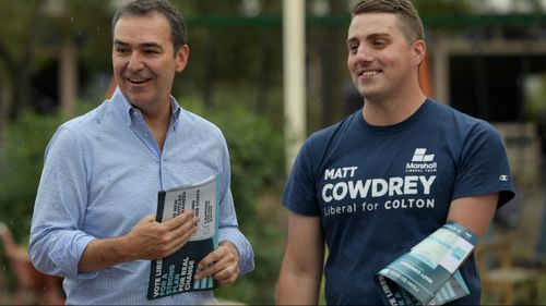 Liberal leader Steven Marshall, pictured with Liberal candidate and champion Paralympian Matt Cowdrey. (AAP)