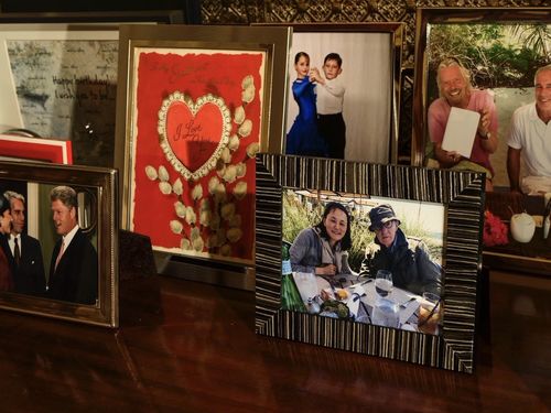 Um fotógrafo americano foi contratado para capturar Jeffrey Epstein para uma matéria em 2015, mas só agora revelou como recebeu ameaças e intimidações para matar a peça.