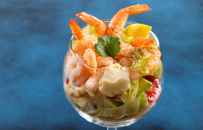 Prawn cocktail with lettuce, tomato, mayonnaise, dill, lemon 
