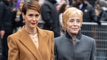 Sarah Paulson and Holland Taylor attend the Fendi Couture Haute Couture Spring Summer 2023 show as part of Paris Fashion Week  on January 26, 2023 in Paris, France. 
