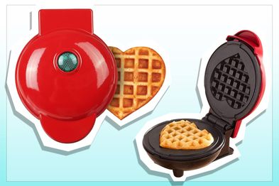 9PR: KITment Heart Mini Waffle Maker